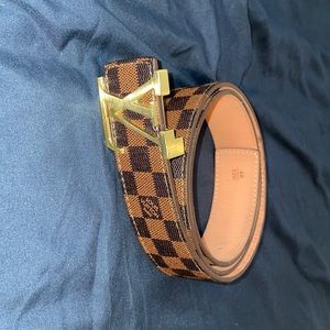 LV belt Great condition